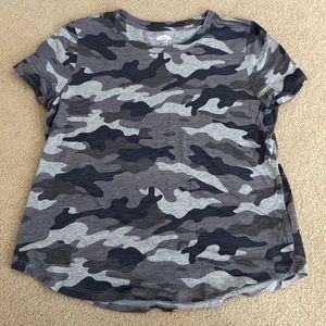 Old Navy Everywhere Camo T-Shirt